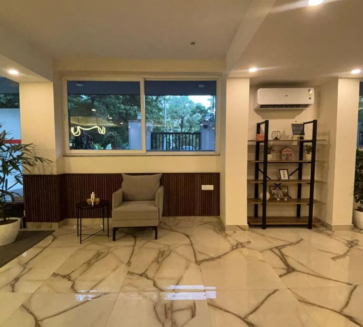 מלון Housr Sector 56 Gurgaon Sushant Lok 2