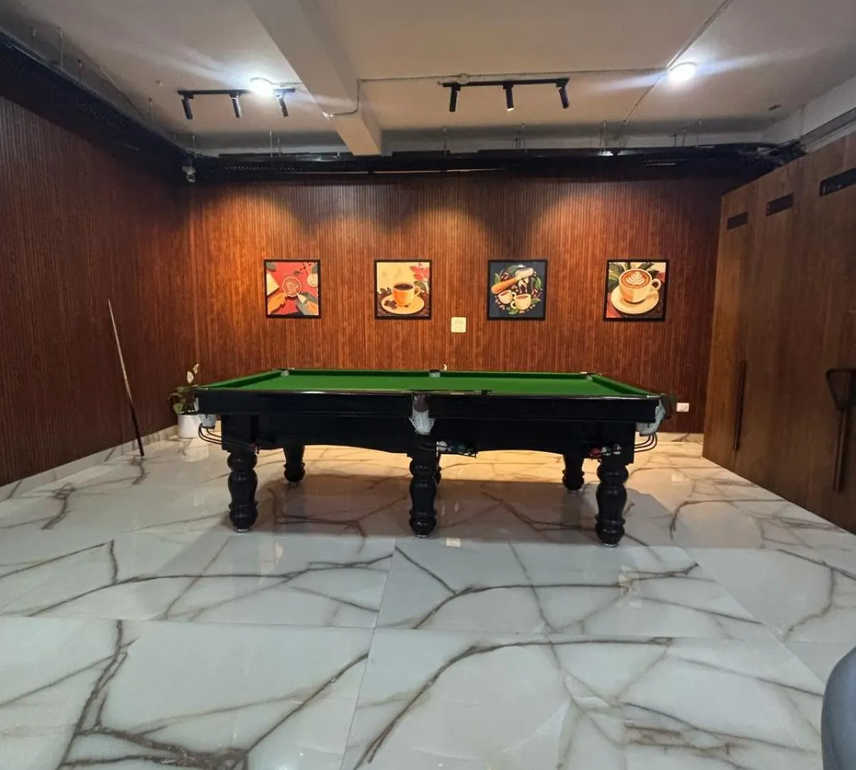 Housr Sector 56 Gurgaon Sushant Lok 2